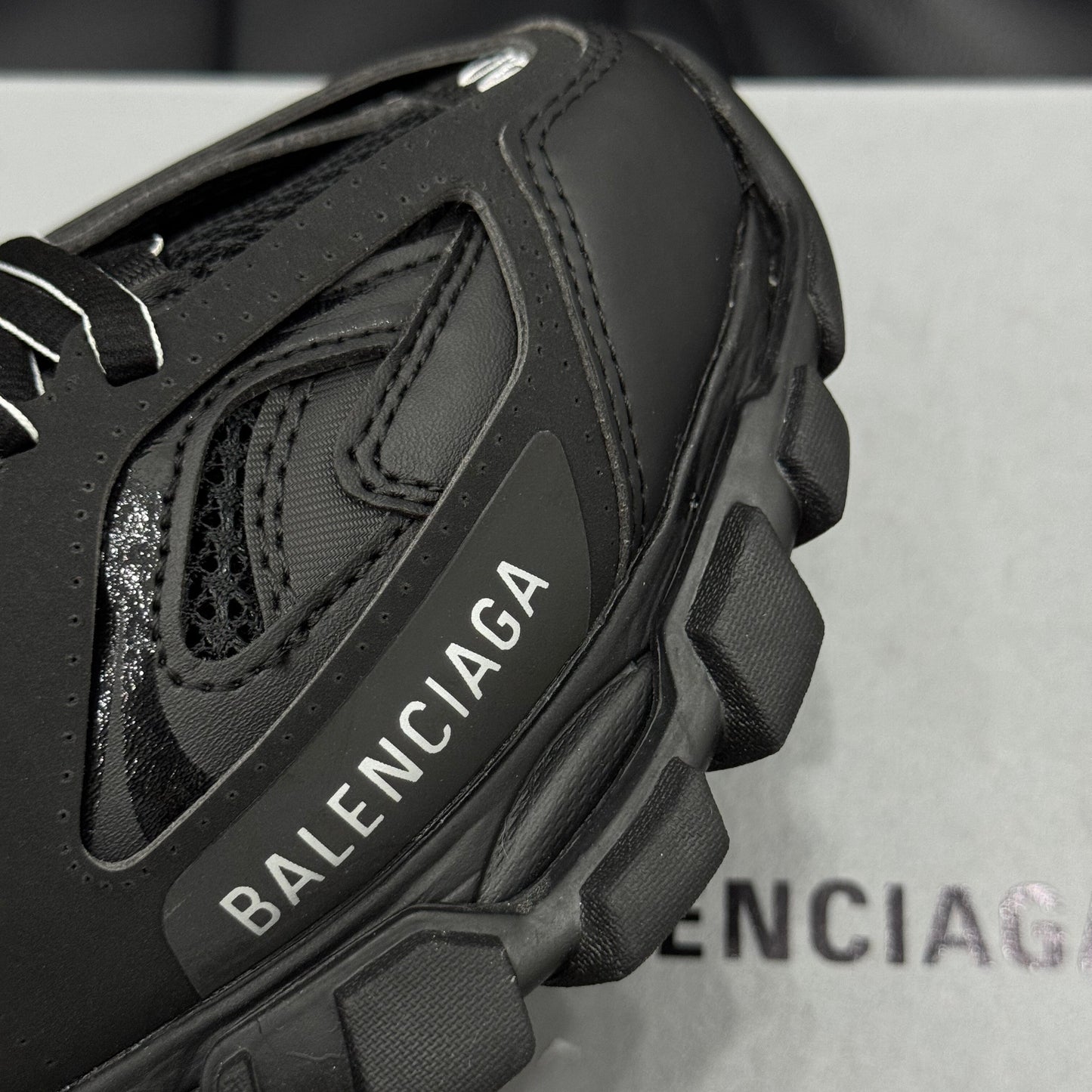 BALENCIAGA TRACK 3.0