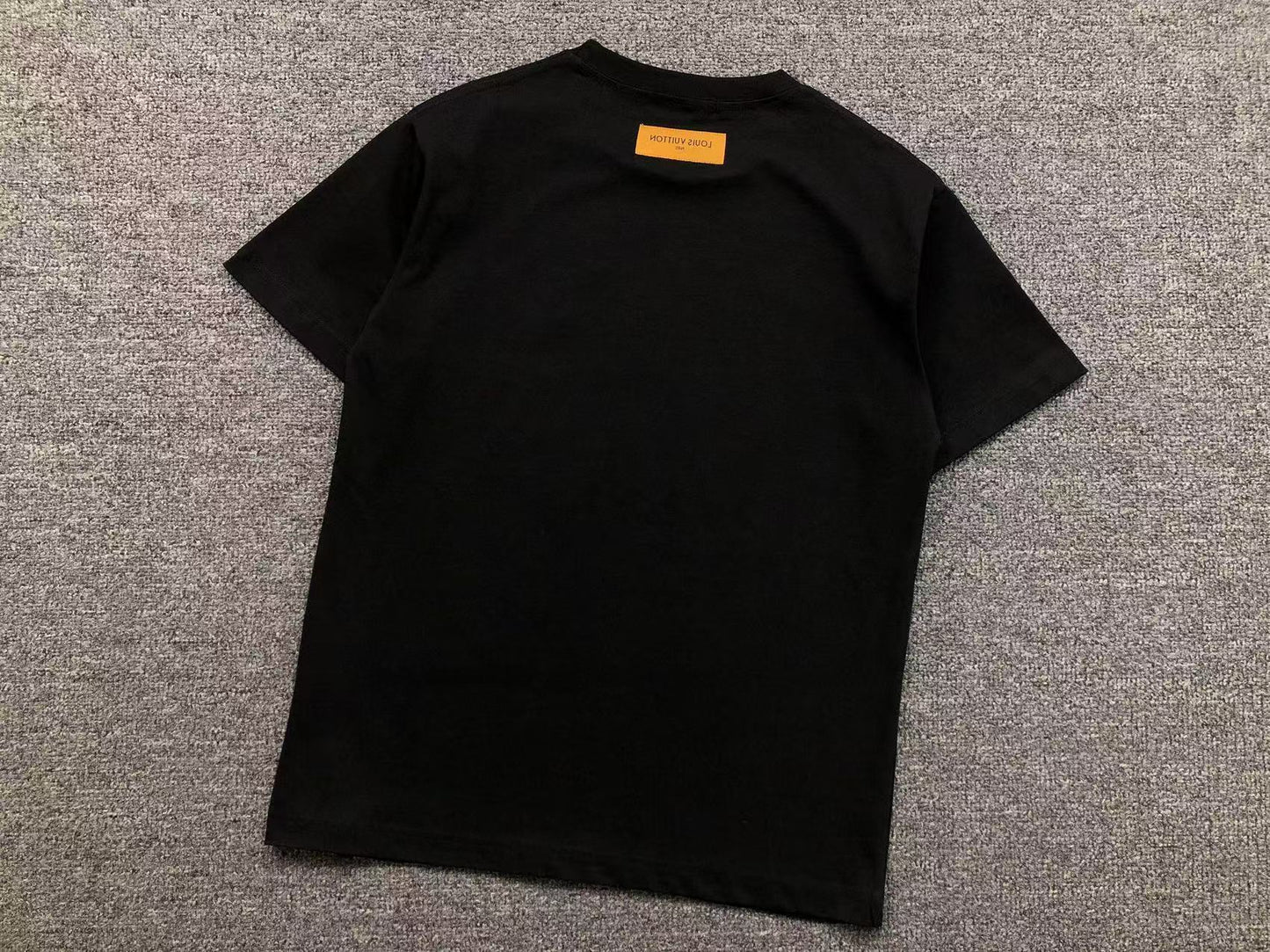 T-SHIRT LV