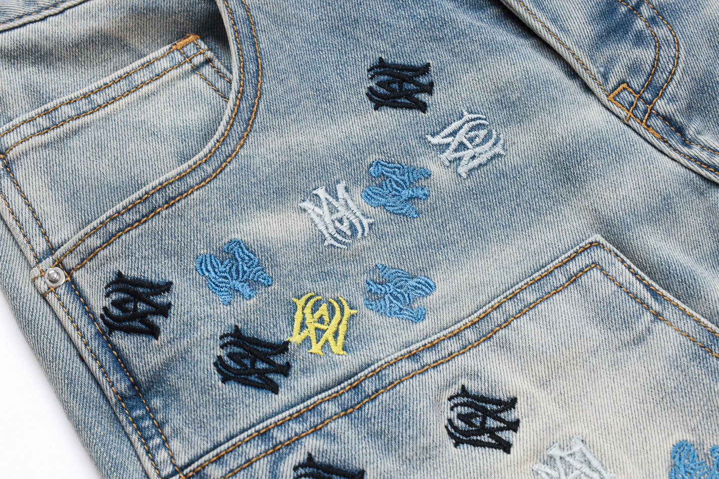 JEANS AMIRI