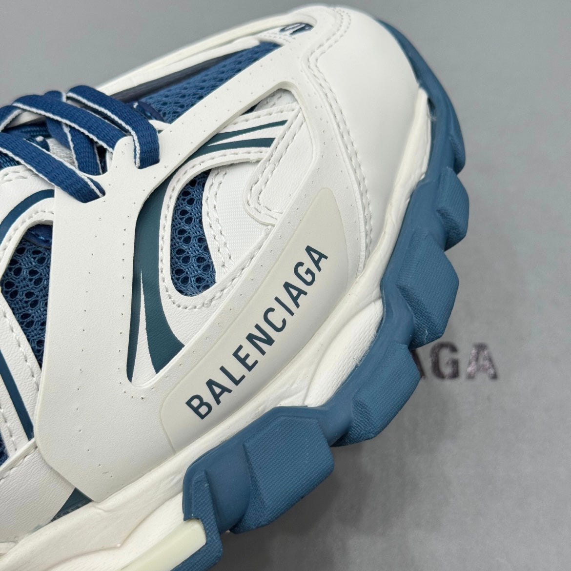 BALENCIAGA TRACK 3.0