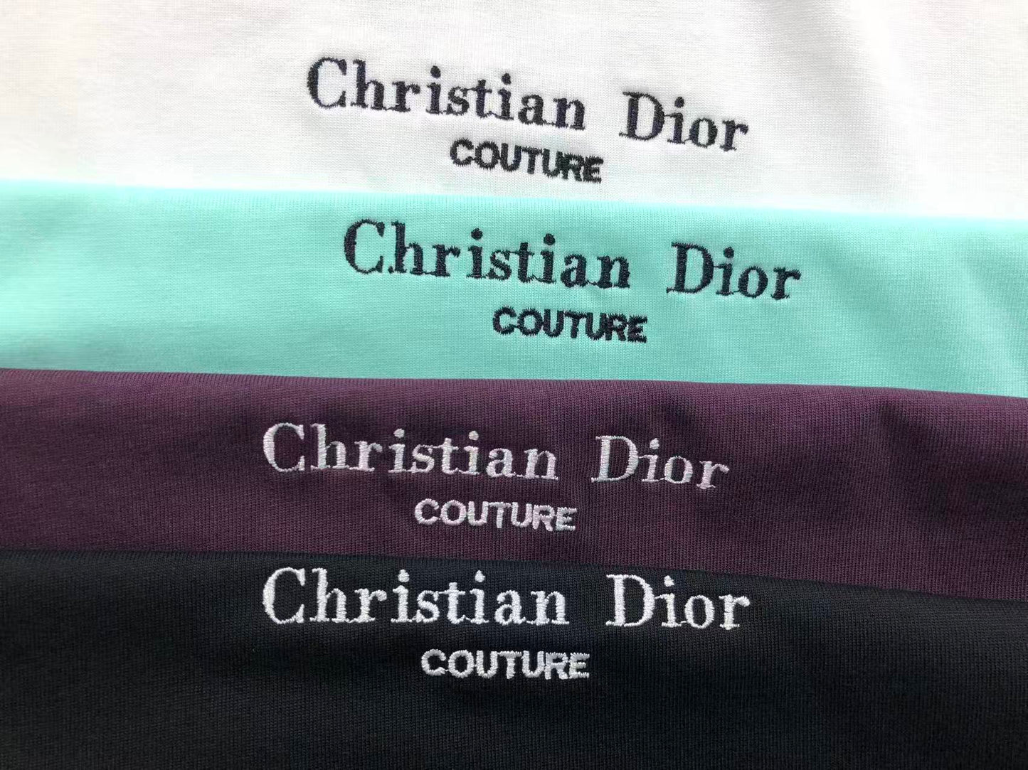T-SHIRT DIOR