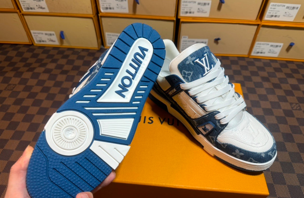 LV TRAINER