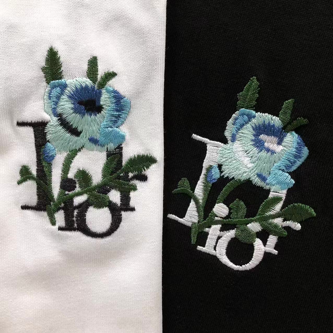 T-SHIRT DIOR