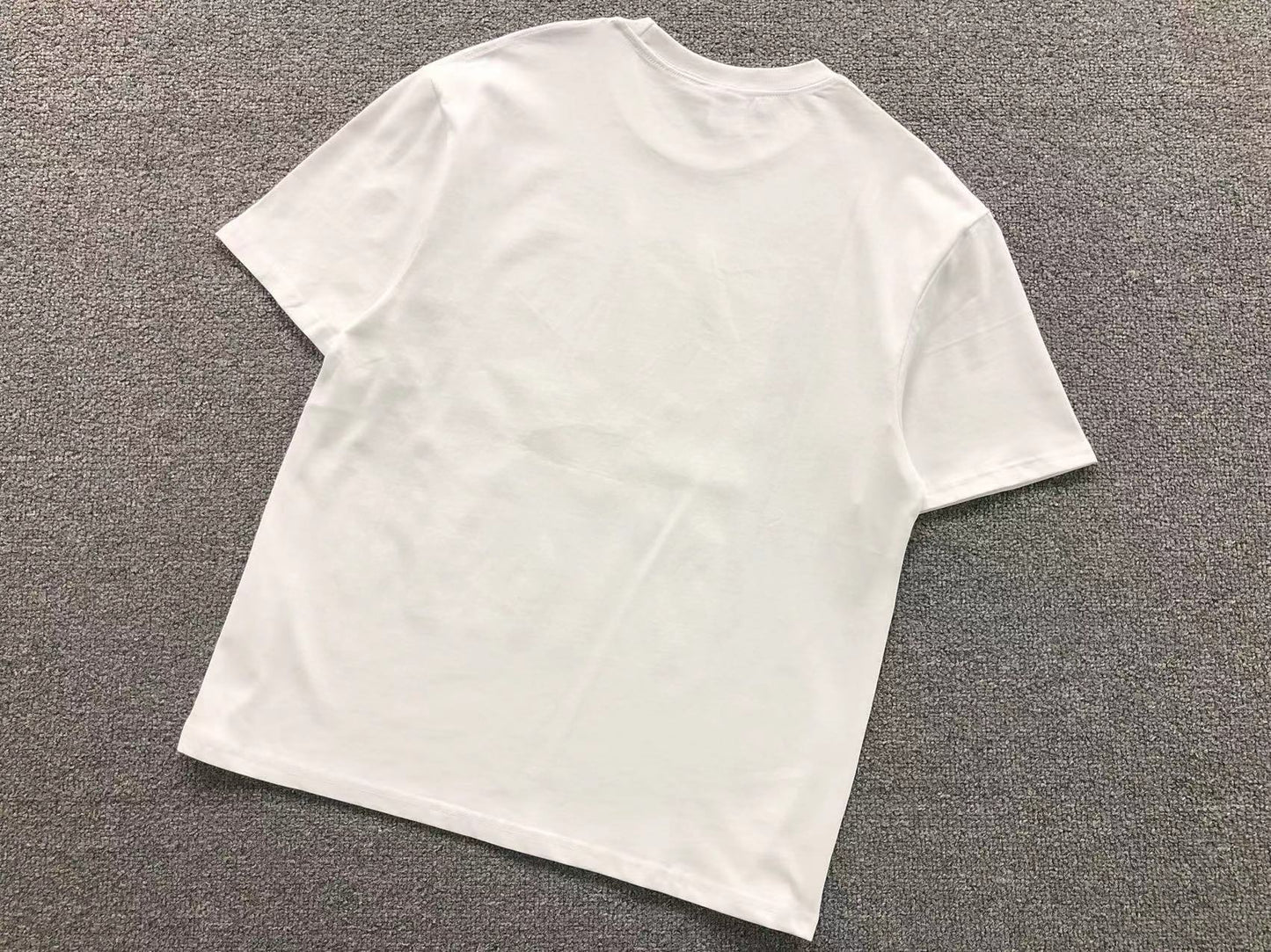 T-SHIRT SUPREME