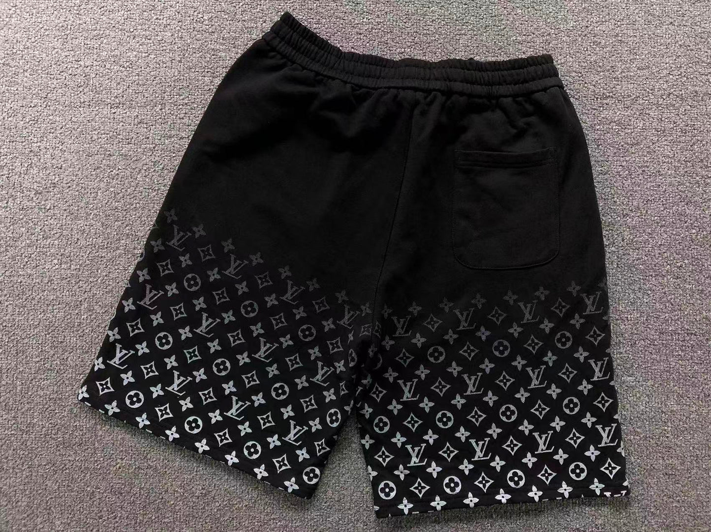 PANTALONCINI LV
