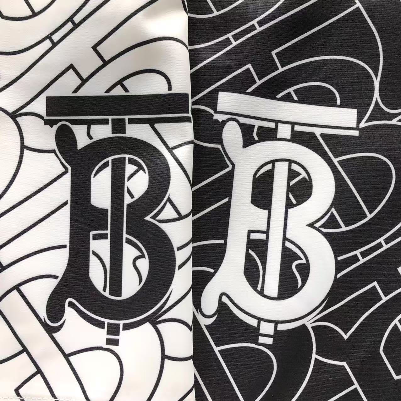 COSTUME BURBERRY