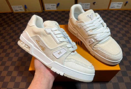 LV TRAINER