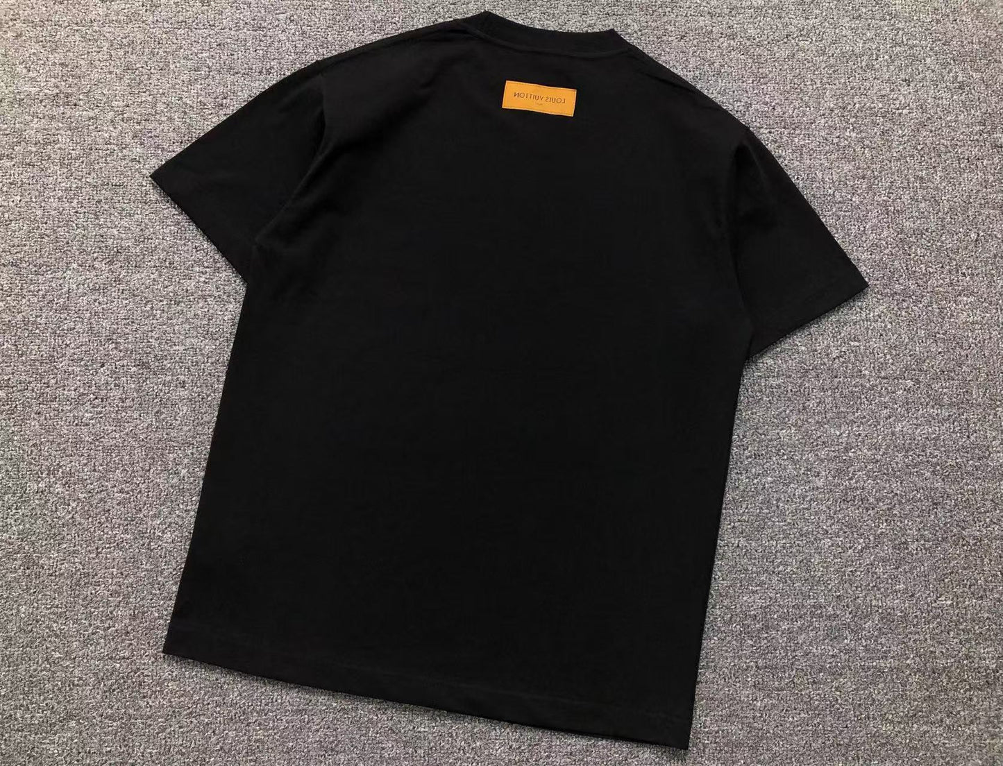 T-SHIRT LV