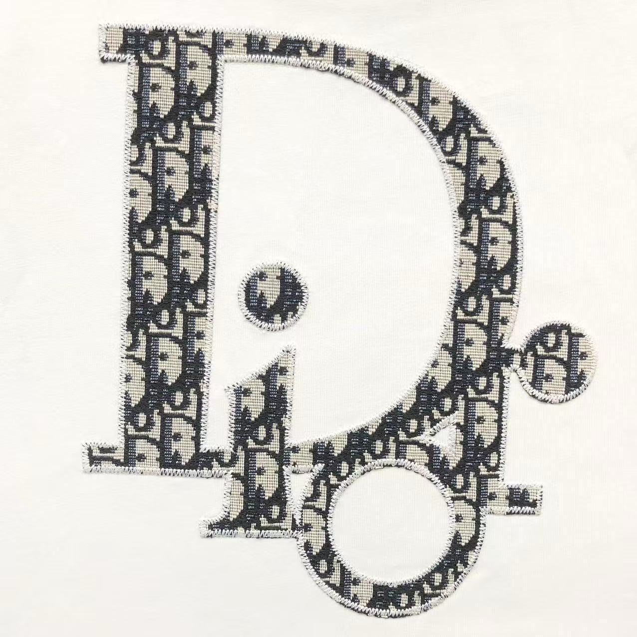 T-SHIRT DIOR