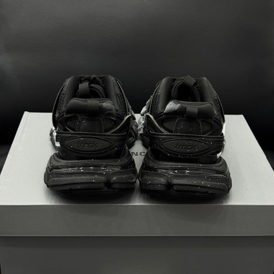 BALENCIAGA TRACK 3.0