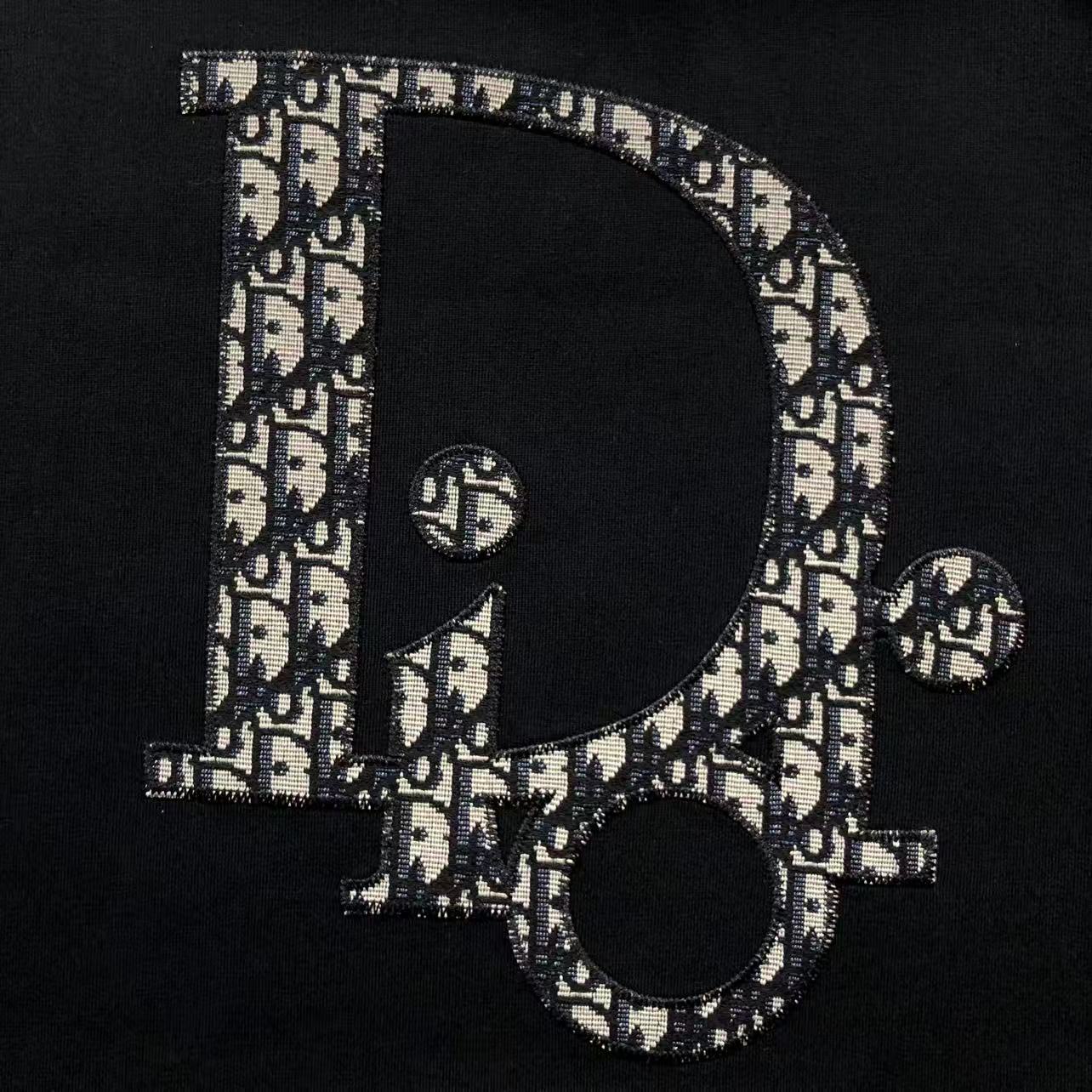 T-SHIRT DIOR