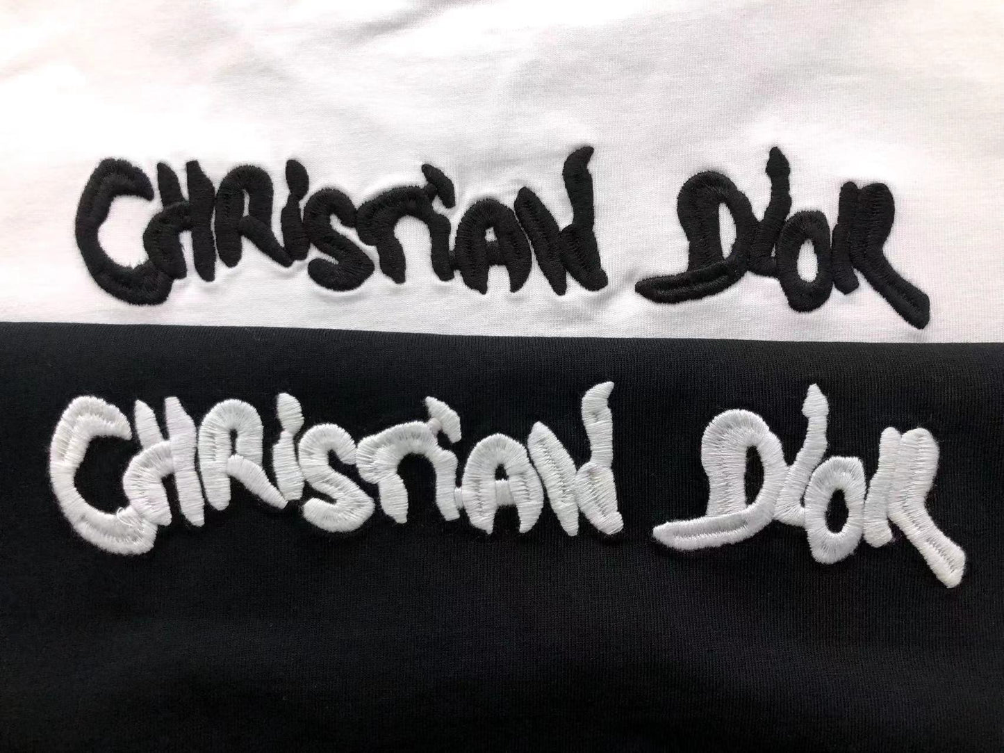 T-SHIRT DIOR