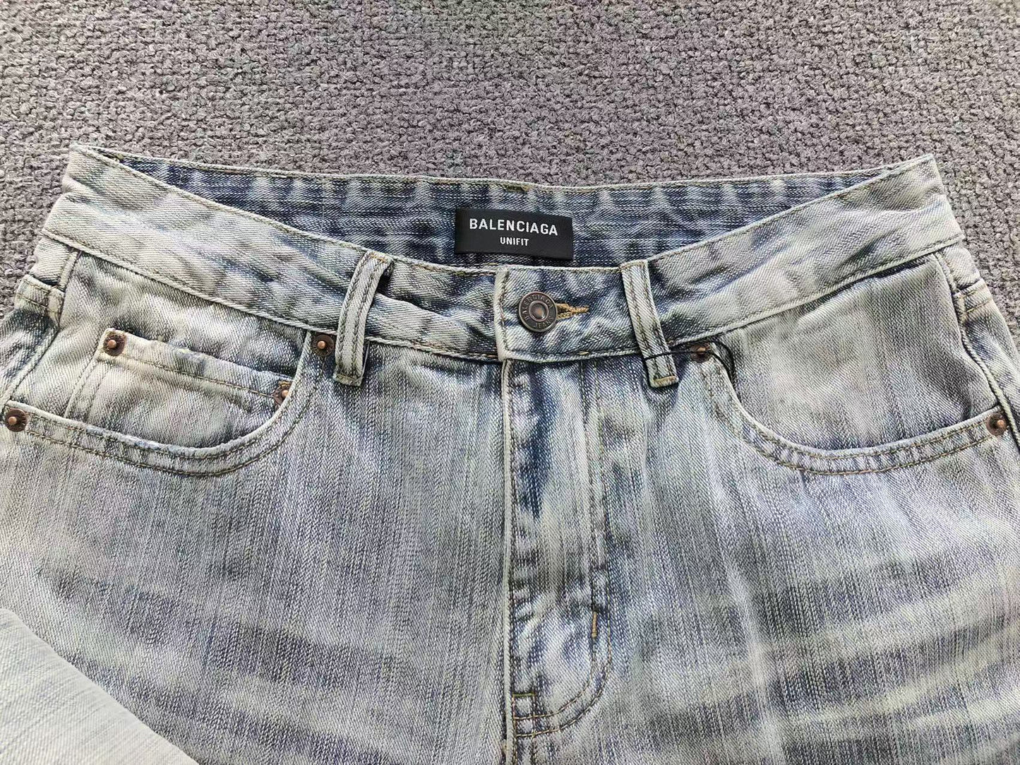 JEANS BALENCIAGA