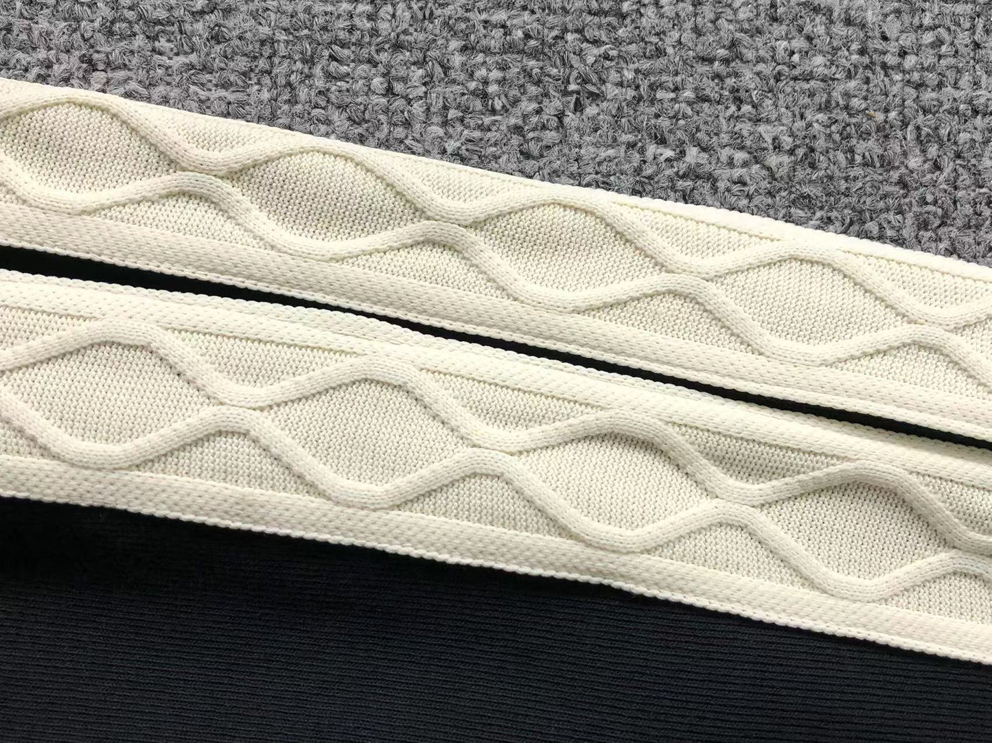 PANTALONI BALENCIAGA