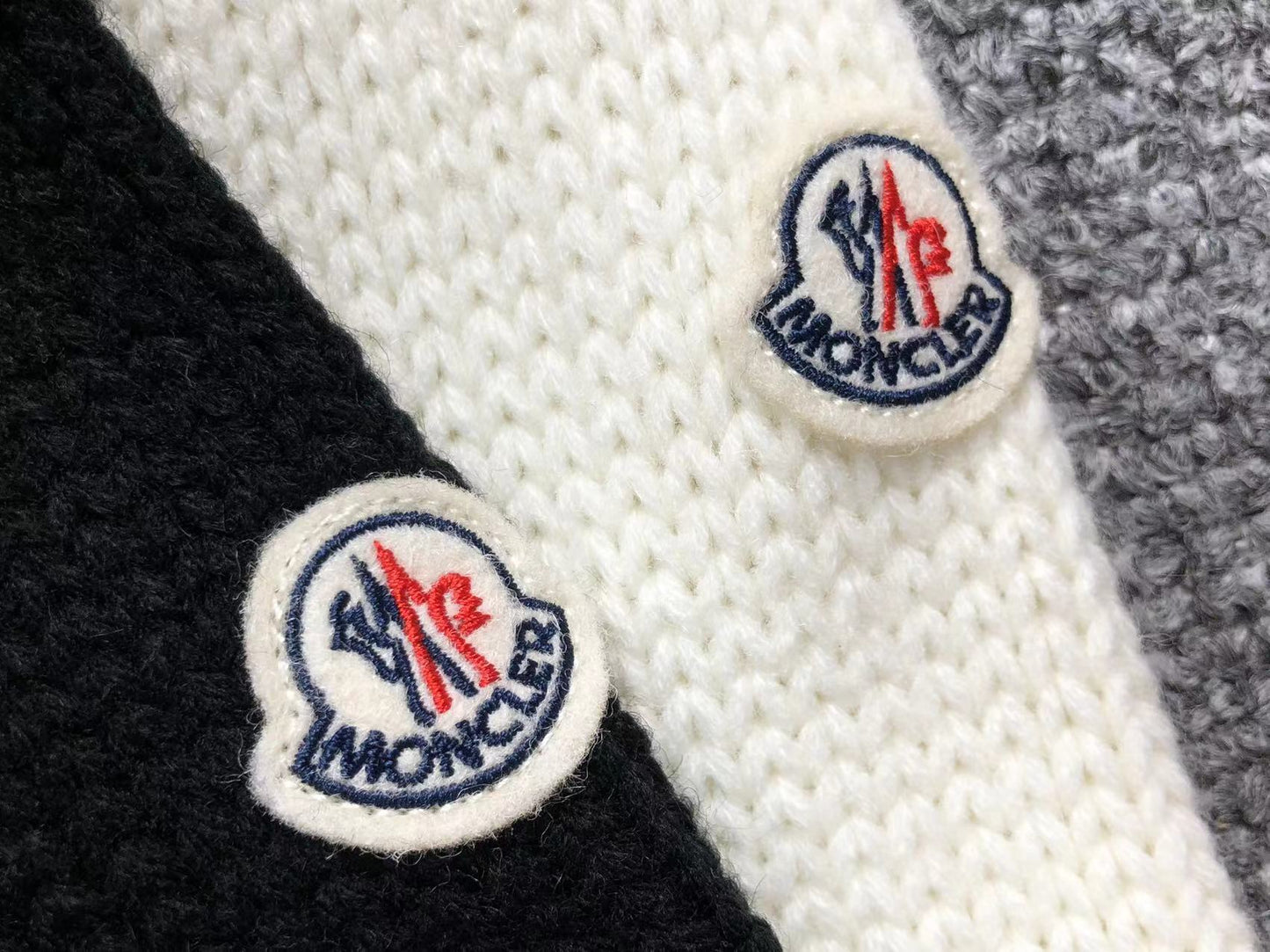 GIACCA MONCLER