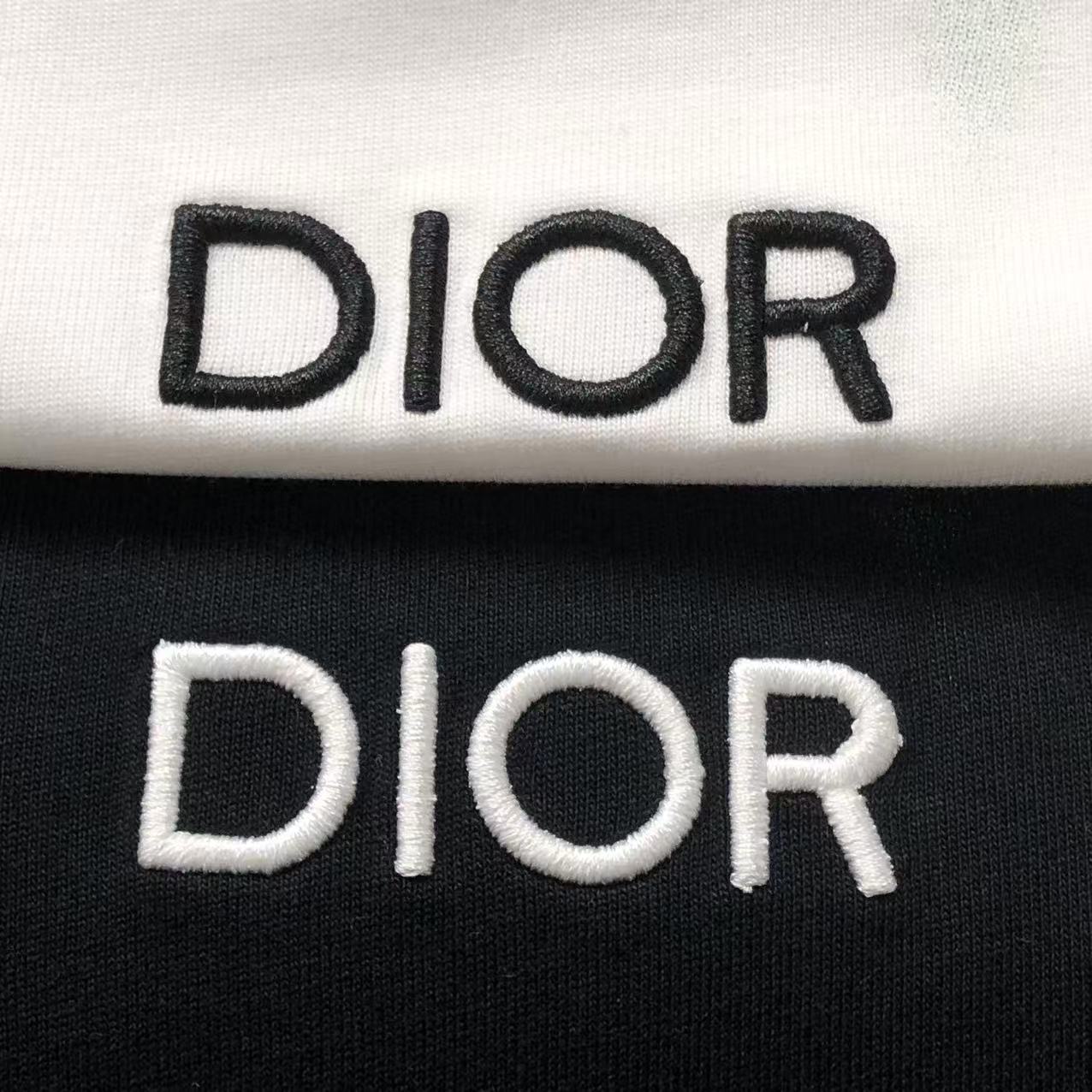 T-SHIRT DIOR