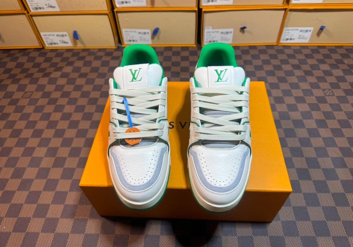LV TRAINER