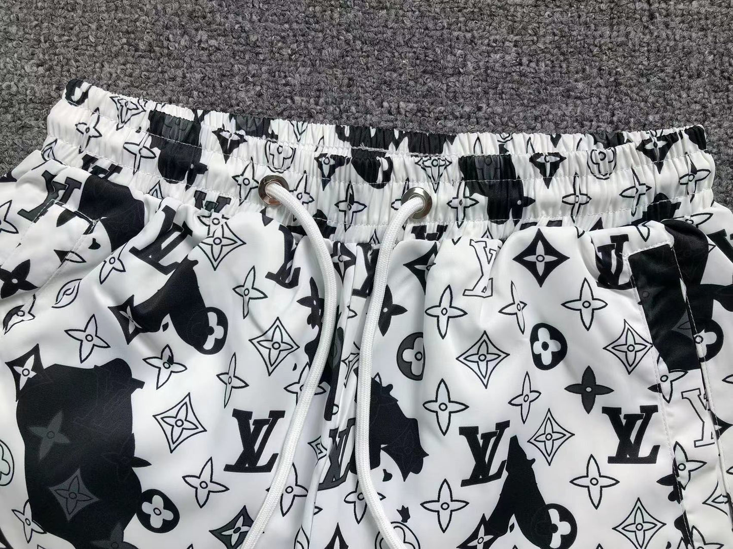PANTALONCINI LV