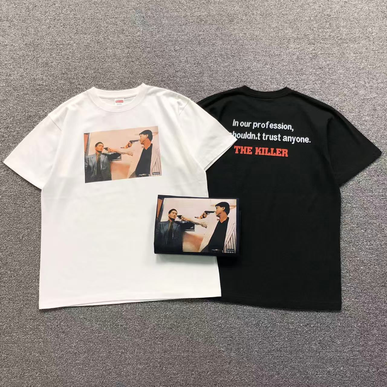 T-SHIRT SUPREME