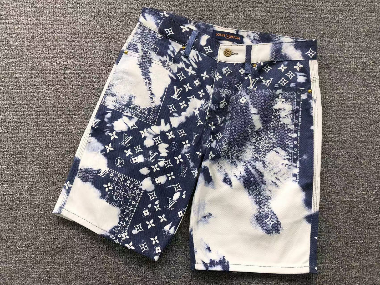 PANTALONCINI LV
