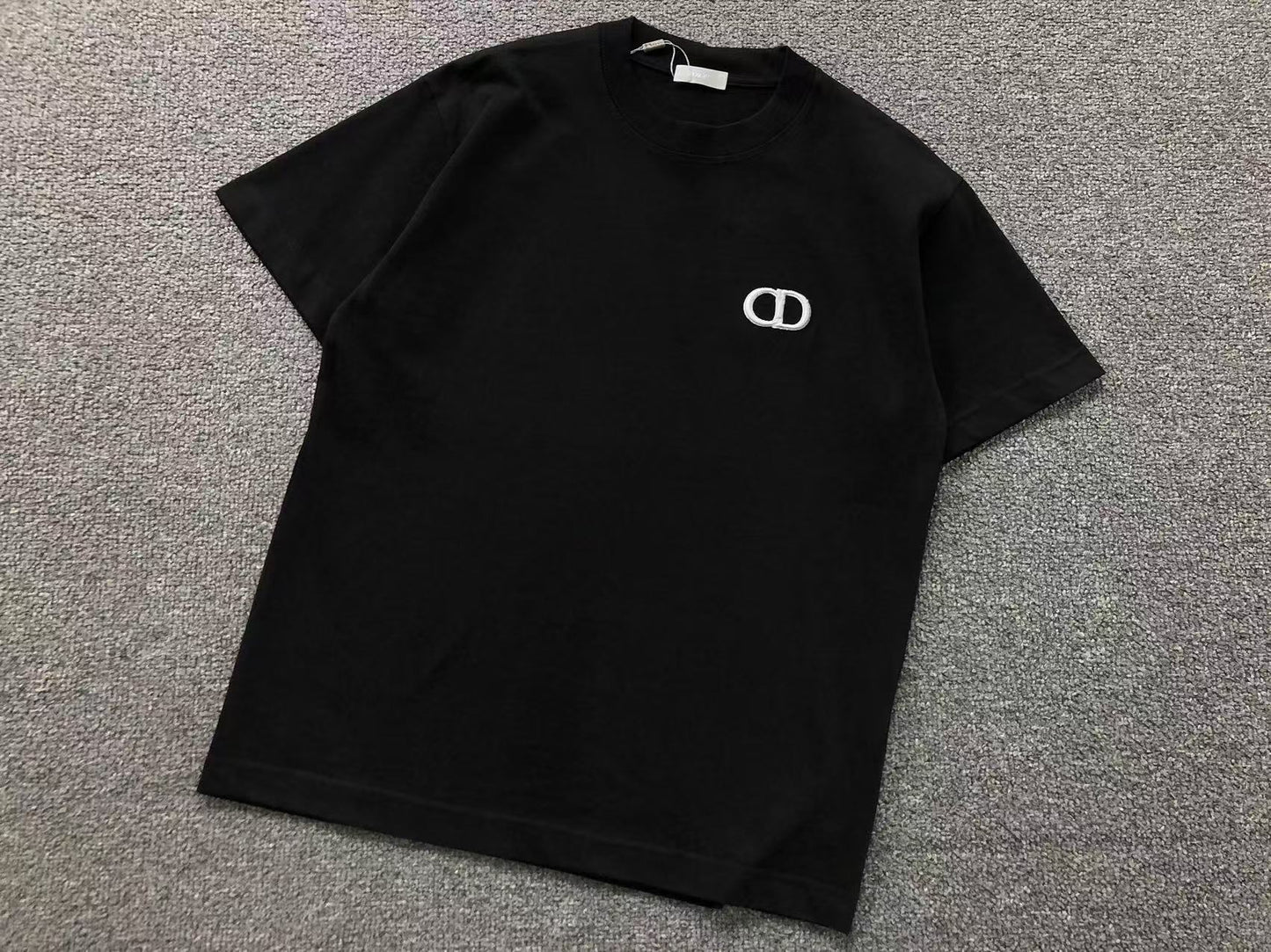T-SHIRT DIOR