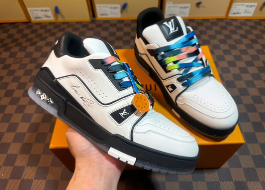 LV TRAINER