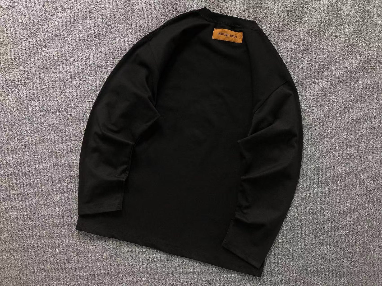 T-SHIRT LV LONGSLEEVE