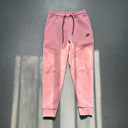 TUTA NIKE TECH FLEECE