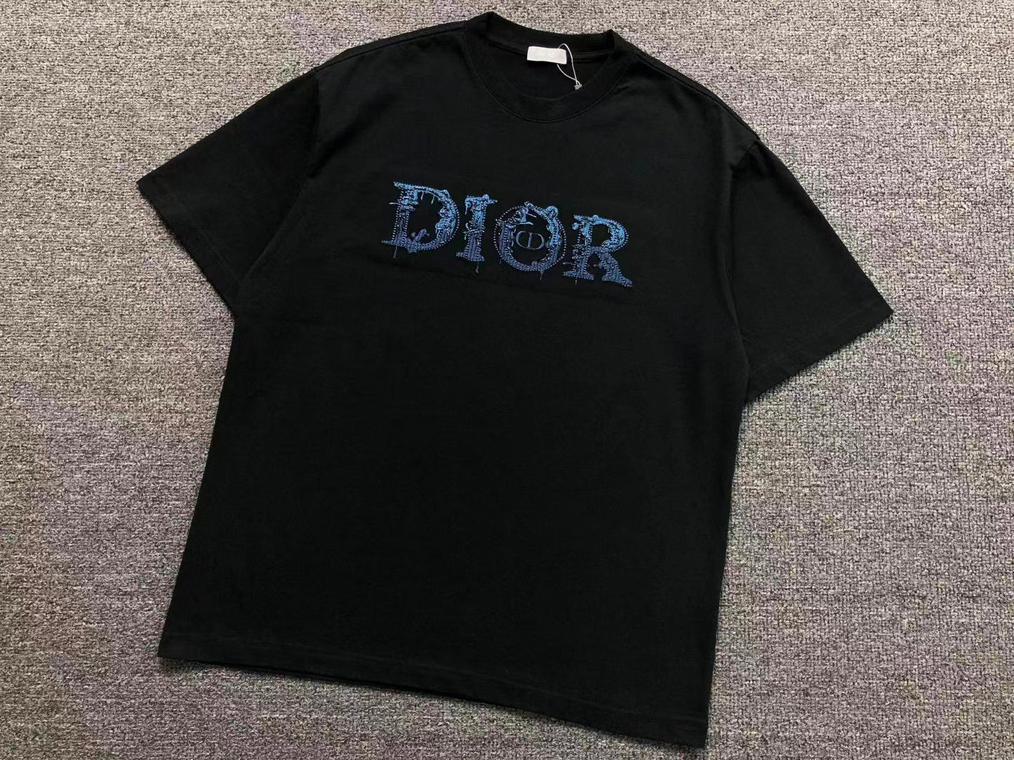 T-SHIRT DIOR