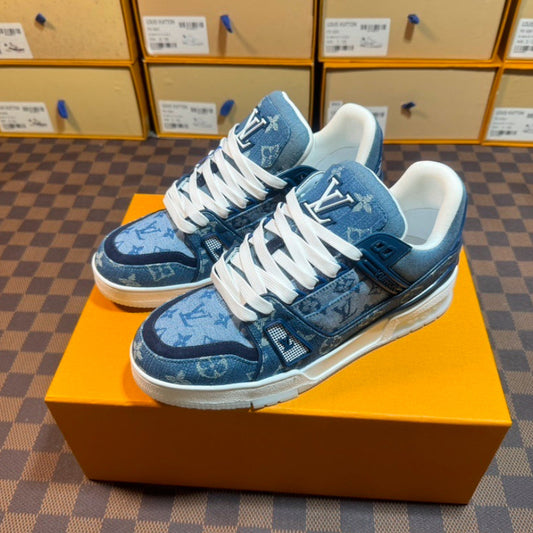 LV TRAINER