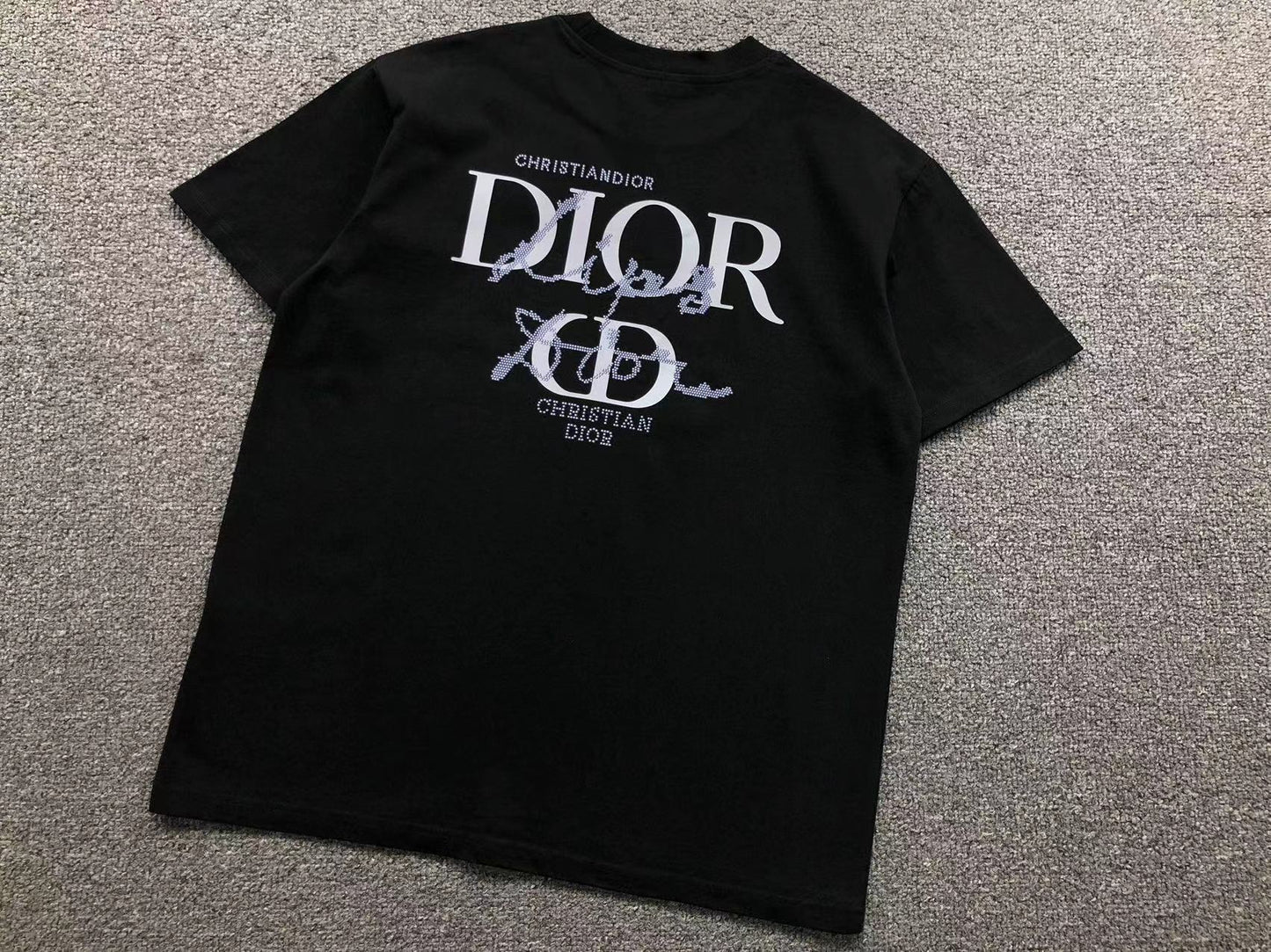 T-SHIRT DIOR