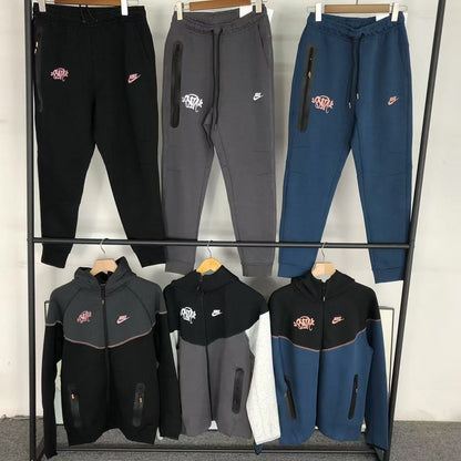 TRACKSUIT TUTA SYNA WORLD X NIKE TECH FLEECE
