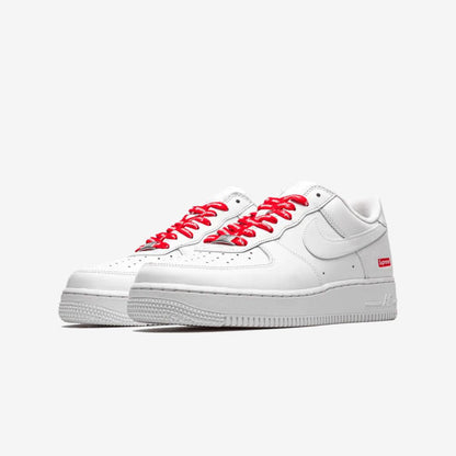 NIKE AIR FORCE 1 x SUPREME