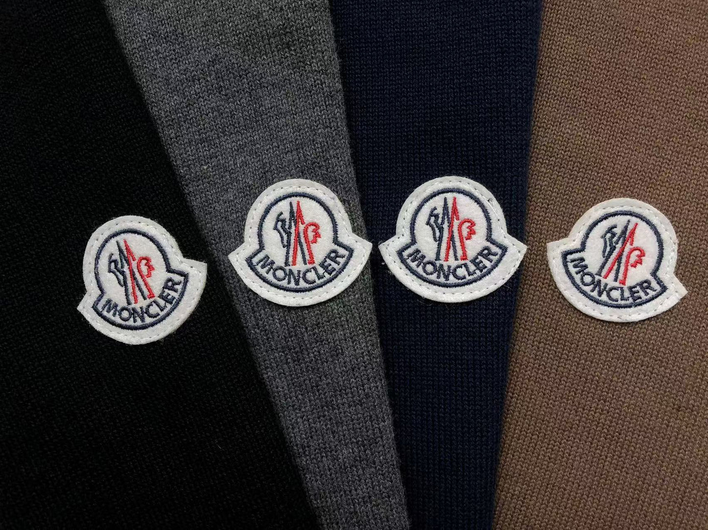 MAGLIONCINO MONCLER