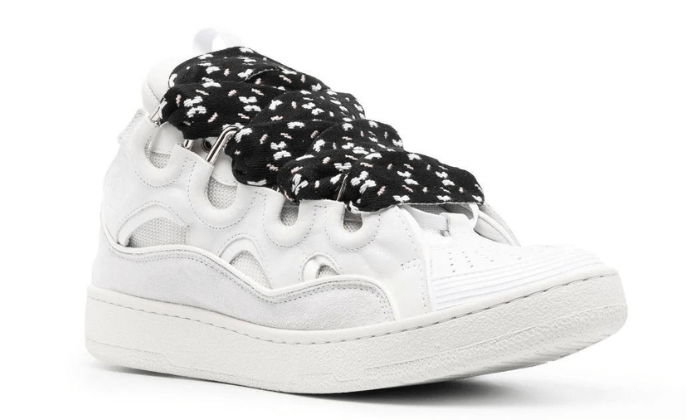 Curb White Black