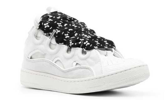 Curb White Black