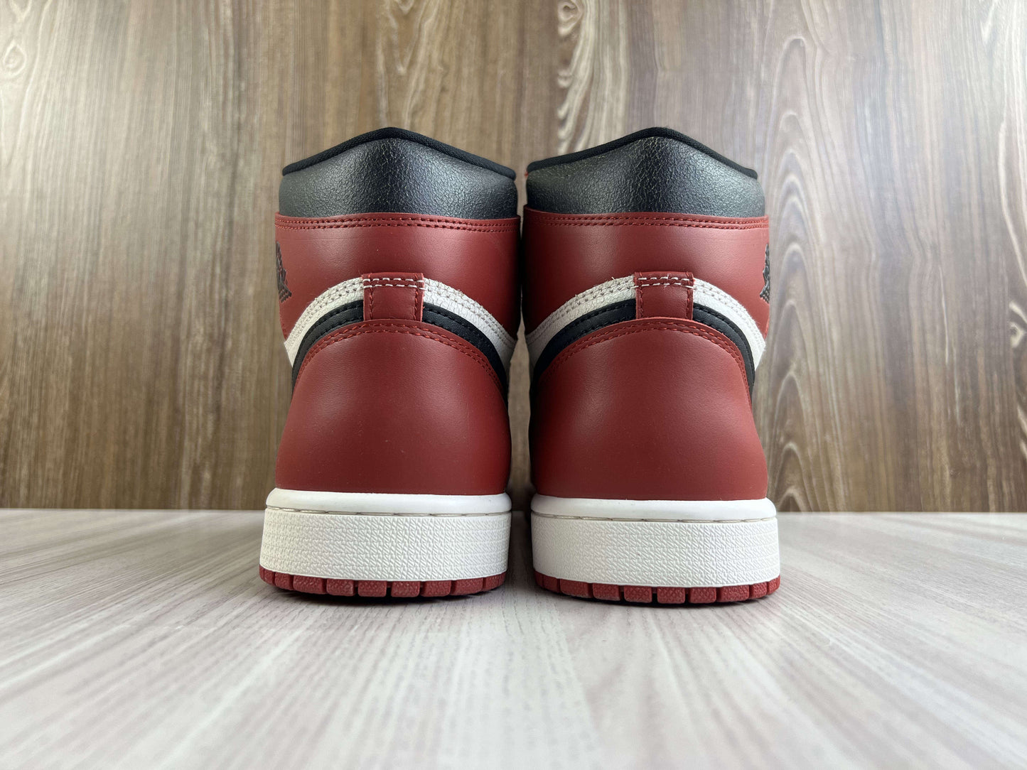 JORDAN 1