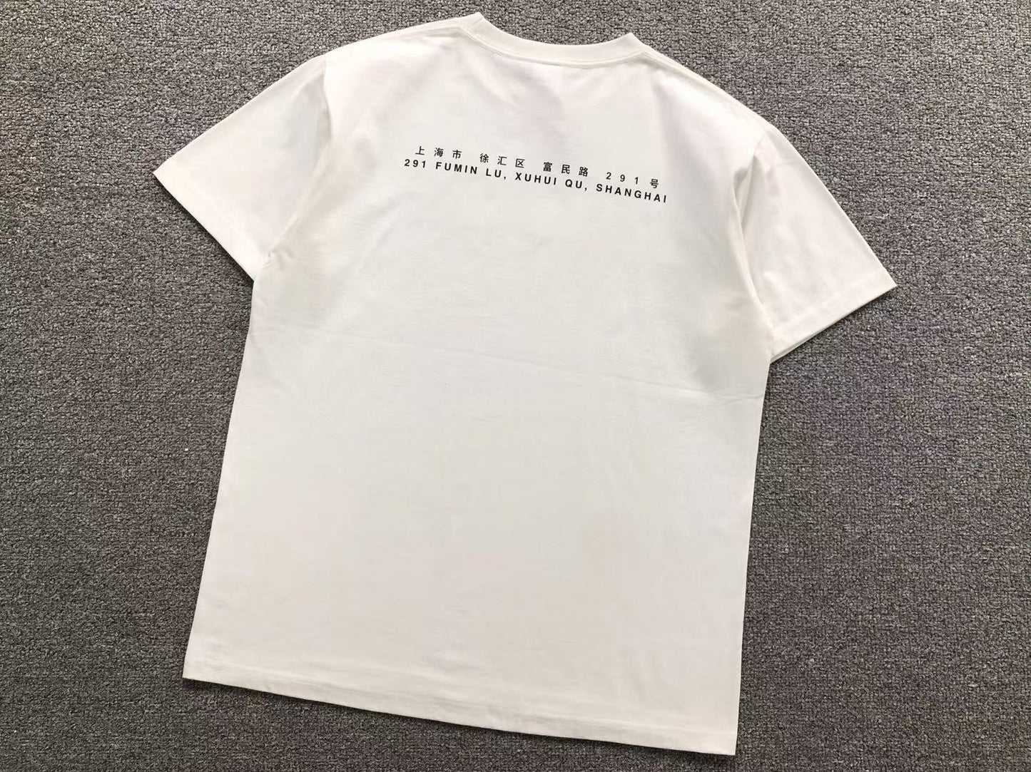 T-SHIRT SUPREME