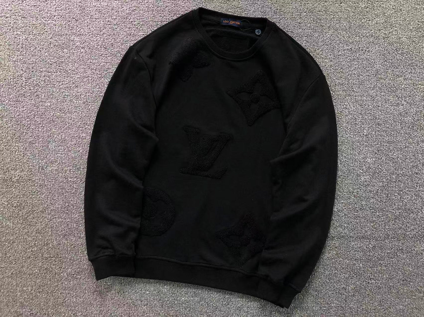 FELPA LV CREWNECK