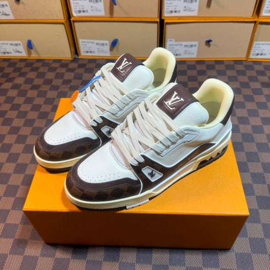 LV TRAINER