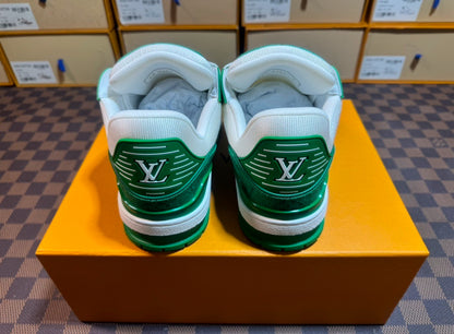 LV TRAINER