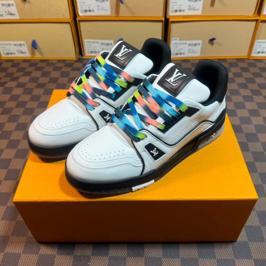 LV TRAINER