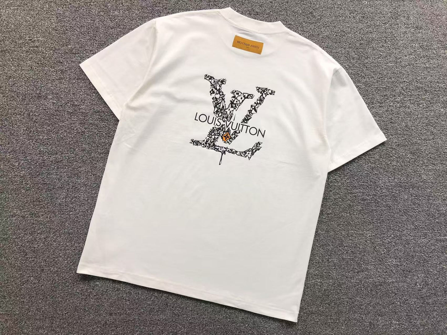 T-SHIRT LV