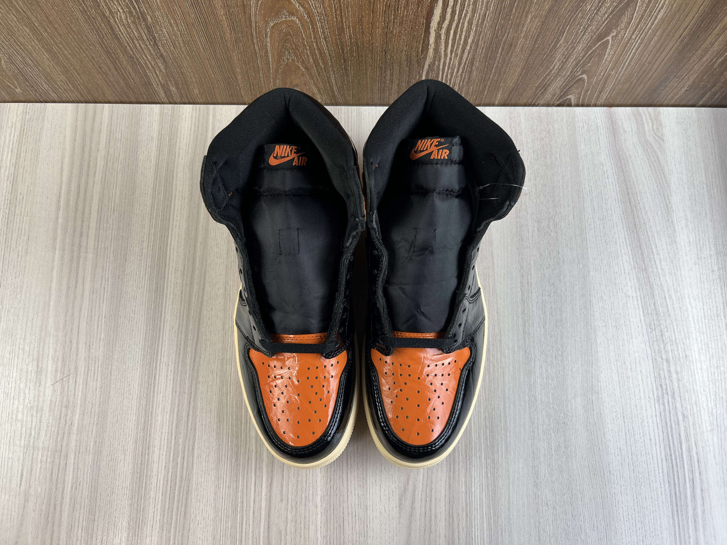 JORDAN 1