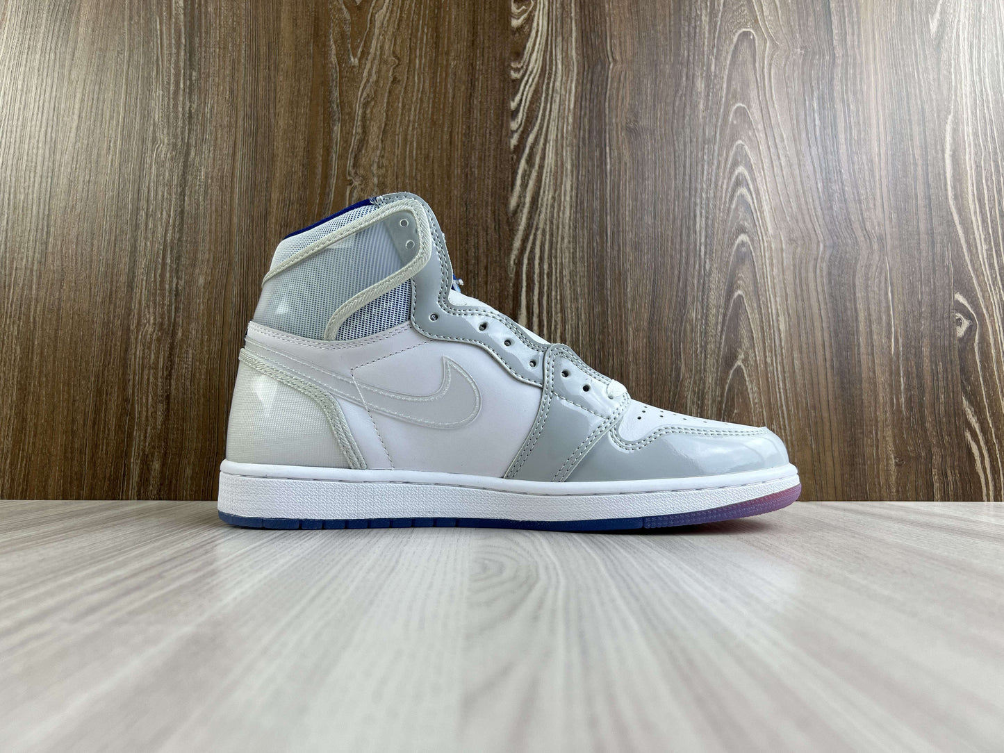 JORDAN 1