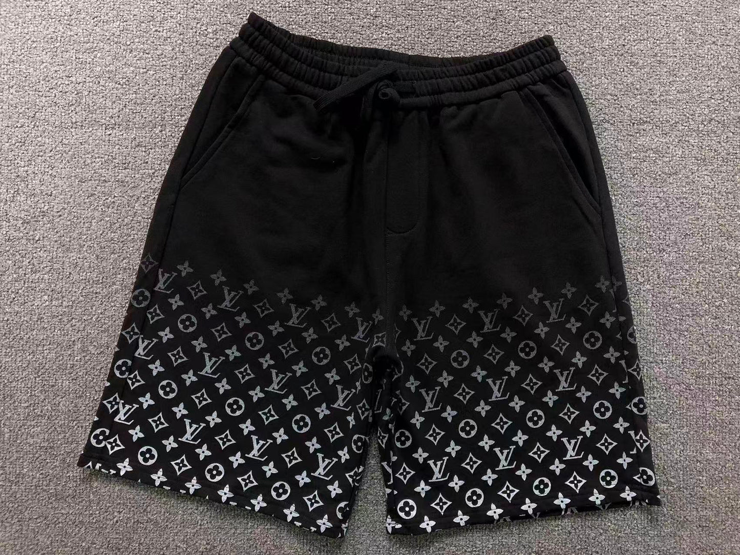 PANTALONCINI LV