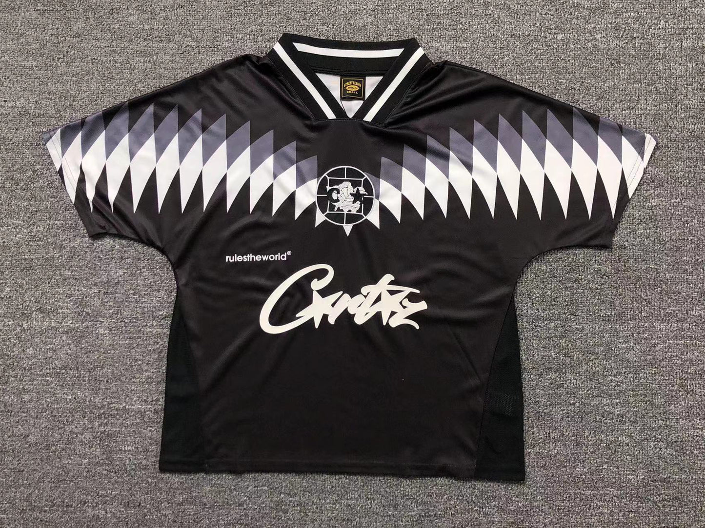 T-SHIRT CORTEIZ