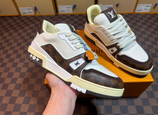 LV TRAINER
