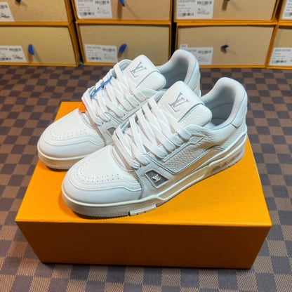 LV TRAINER