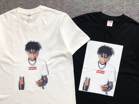 T-SHIRT SUPREME